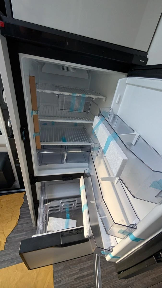 Кемпер Mobilvetta KEA-86* 2+ 2* 180HP* NEW* , снимка 12 - Каравани и кемпери - 53526799