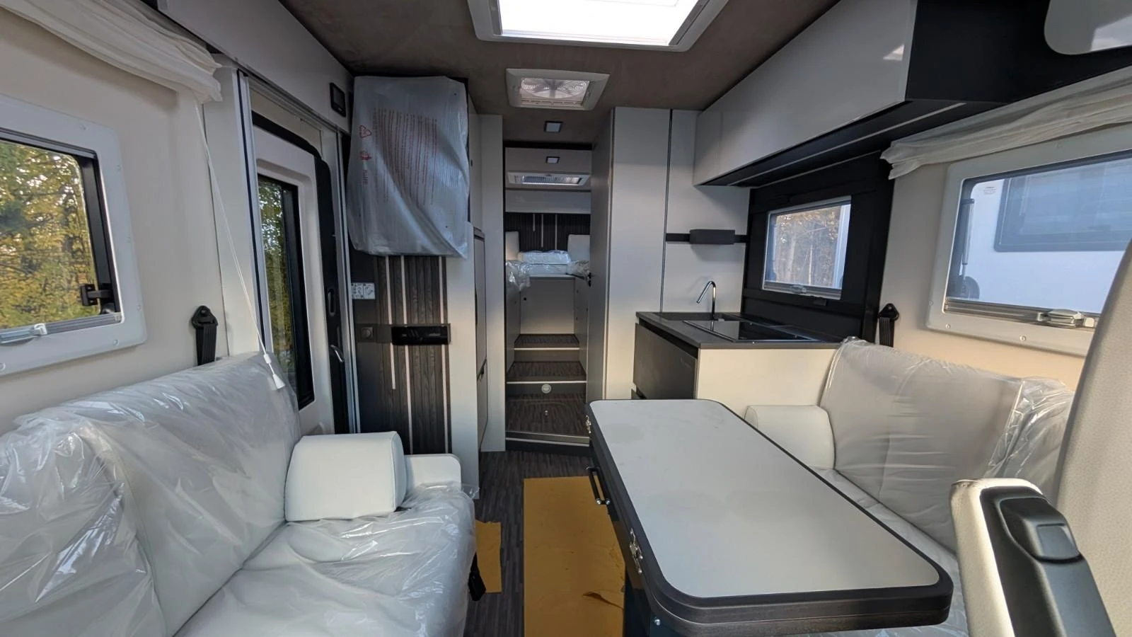 ������ Mobilvetta KEA-86* 2+ 2* 180HP* NEW*  | Mobile.bg � ����������� 16