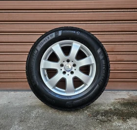 Гуми с джанти Michelin 235/65R17, снимка 4 - Гуми и джанти - 48175732