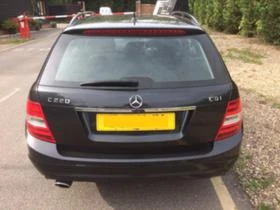 Mercedes-Benz C 220, снимка 2