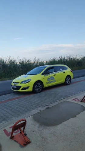 Opel Astra, снимка 1