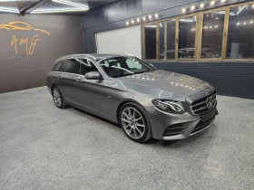     Mercedes-Benz E 220 AMG 