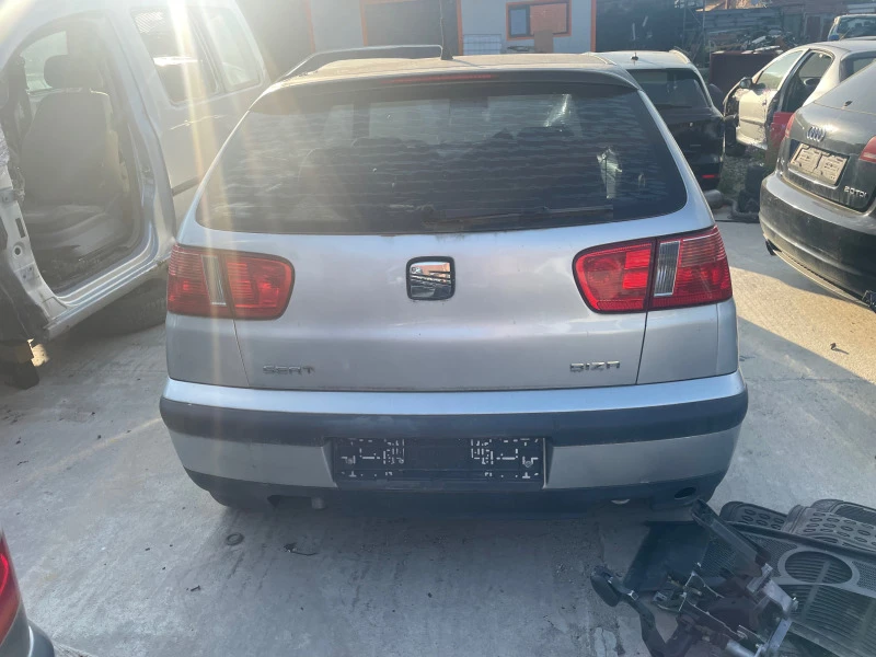 Seat Ibiza 1.4mpi, снимка 4 - Автомобили и джипове - 45089964