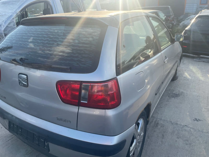 Seat Ibiza 1.4mpi, снимка 5 - Автомобили и джипове - 45089964