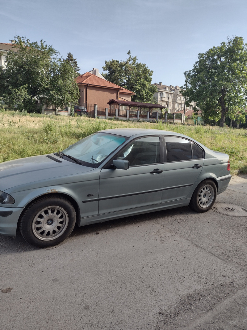 BMW 320, снимка 7 - Автомобили и джипове - 46335844