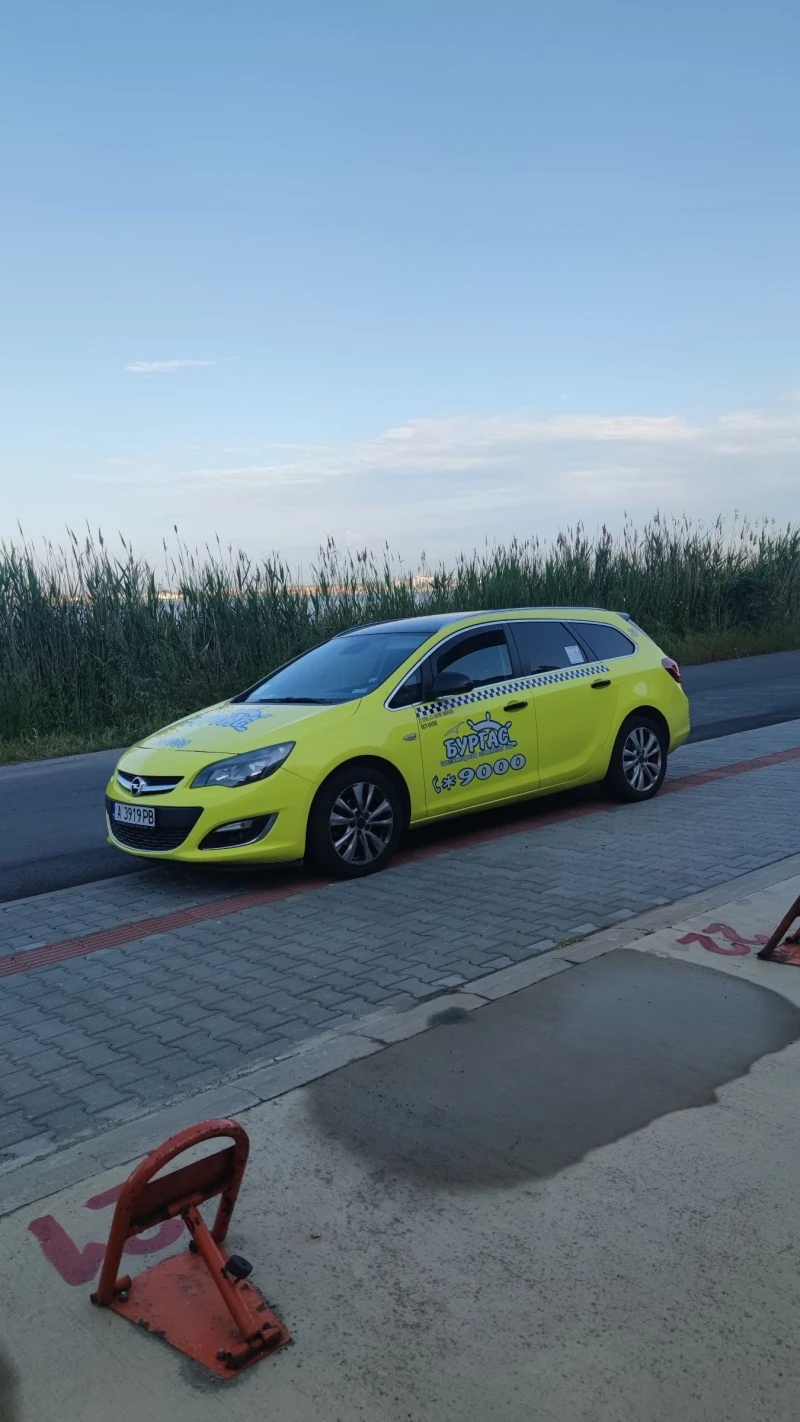 Opel Astra, снимка 1 - Автомобили и джипове - 46569269