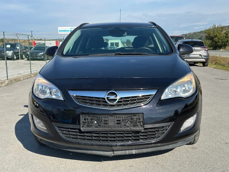 Opel Astra, снимка 1 - Автомобили и джипове - 46609058