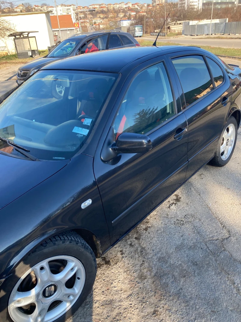 Seat Toledo 1.9TDI 110hp, снимка 14 - Автомобили и джипове - 47821737