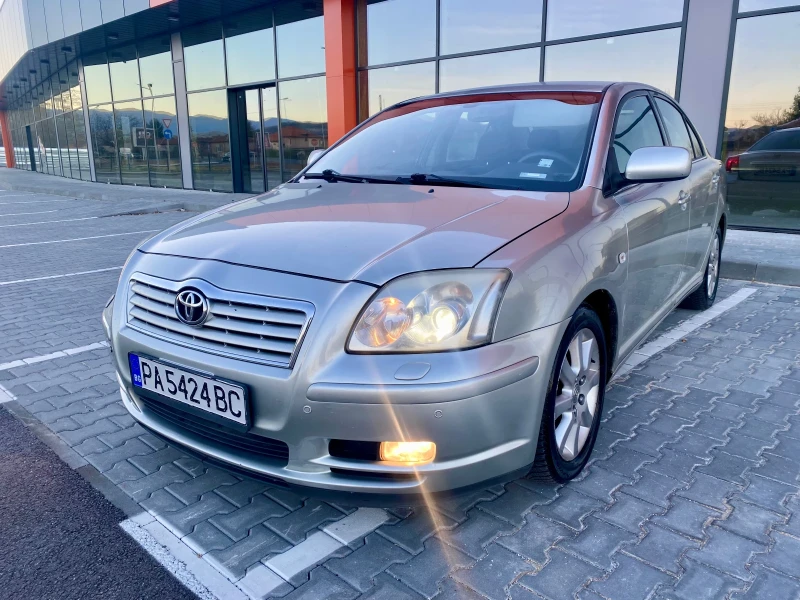 Toyota Avensis 2.2 D4D , снимка 3 - Автомобили и джипове - 48116312