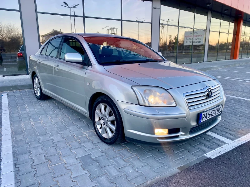 Toyota Avensis 2.2 D4D , снимка 5 - Автомобили и джипове - 48116312