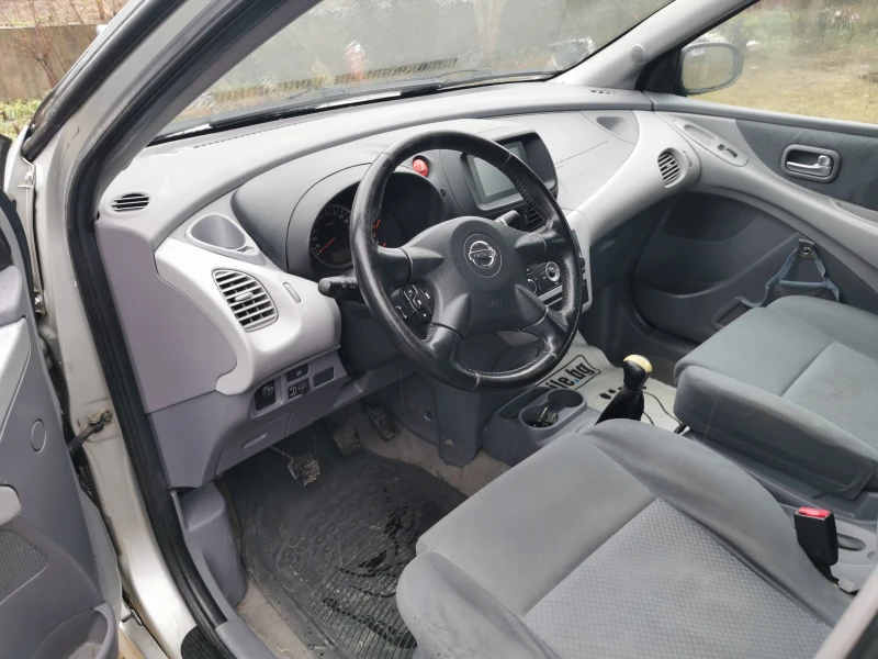 Nissan Almera tino 2.2DCI, снимка 6 - Автомобили и джипове - 48455099