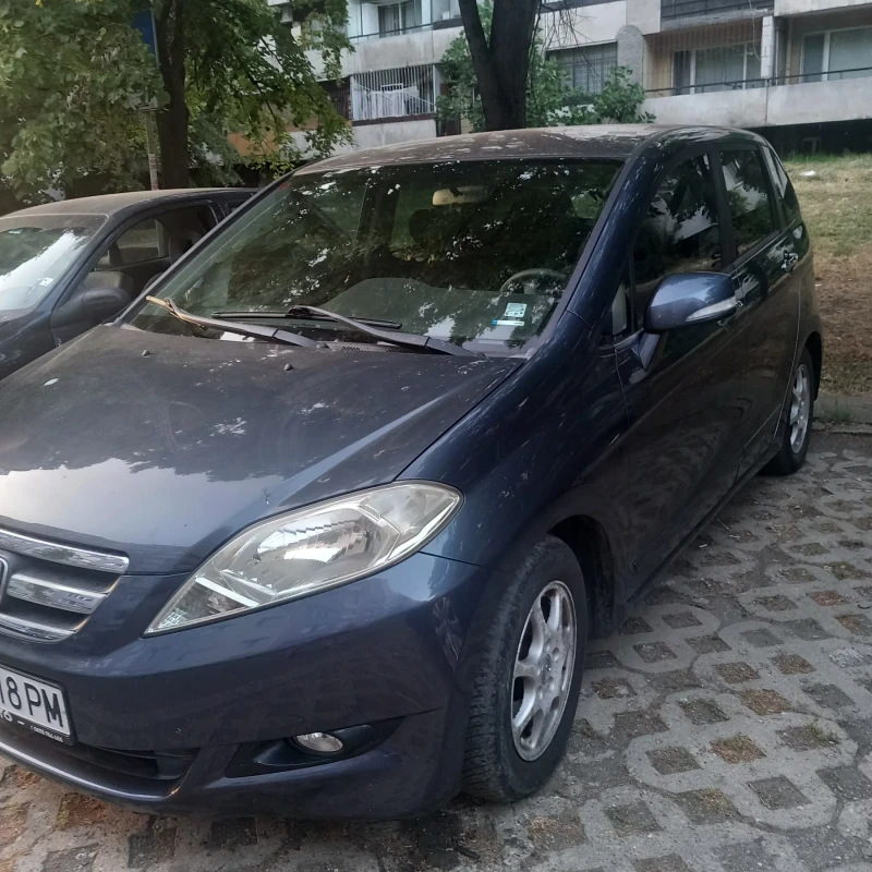 Honda Fr-v, снимка 1 - Автомобили и джипове - 49428360