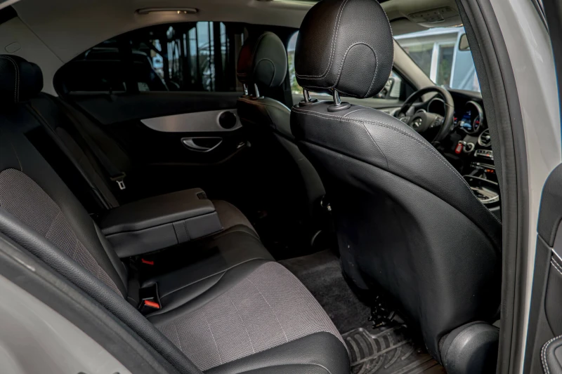 Mercedes-Benz C 250 4Matic/Bluetec/Blind Spot/Dynamic LED, снимка 8 - Автомобили и джипове - 50477344