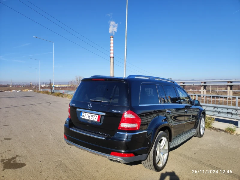 Mercedes-Benz GL 500 550, 4 MATIK, снимка 7 - Автомобили и джипове - 52226127