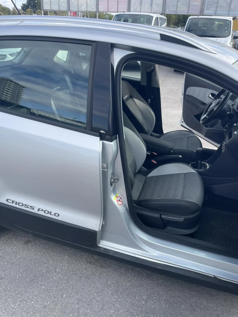 VW Polo Vw Polo Cross , снимка 9 - Автомобили и джипове - 52013512