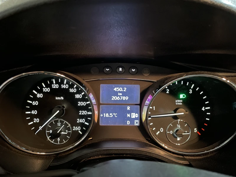 Mercedes-Benz R 300 CDI 4MATIC, снимка 2 - Автомобили и джипове - 52854367