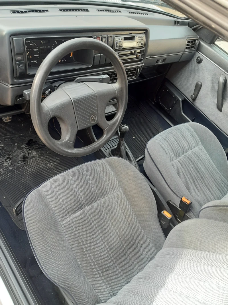 VW Golf, снимка 3 - Автомобили и джипове - 52907031