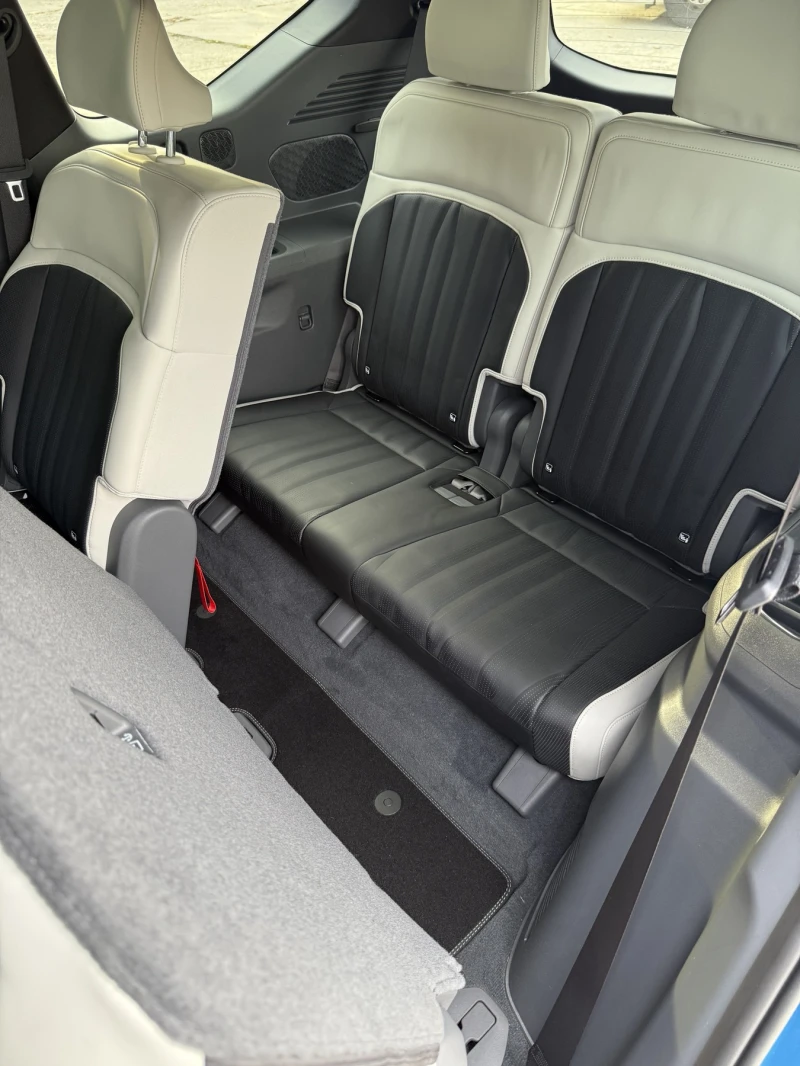 Kia EV9 GT LINE, 7 места, снимка 13 - Автомобили и джипове - 52230704