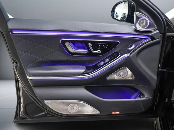 Mercedes-Benz S 63 AMG E Performance Long = Night Package= Гаранция, снимка 4 - Автомобили и джипове - 53189520