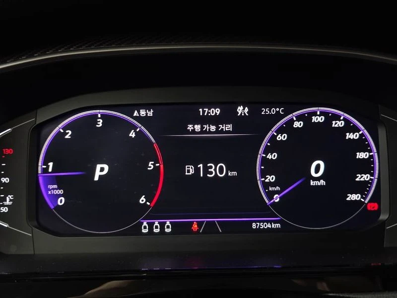 VW Arteon 2.0 TDI R-LIINE 4Motion| 200к.с., снимка 8 - Автомобили и джипове - 56309569