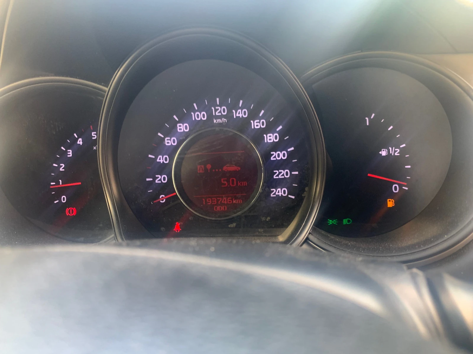 Kia Ceed 1.4 CRDI | Mobile.bg � ����������� 11