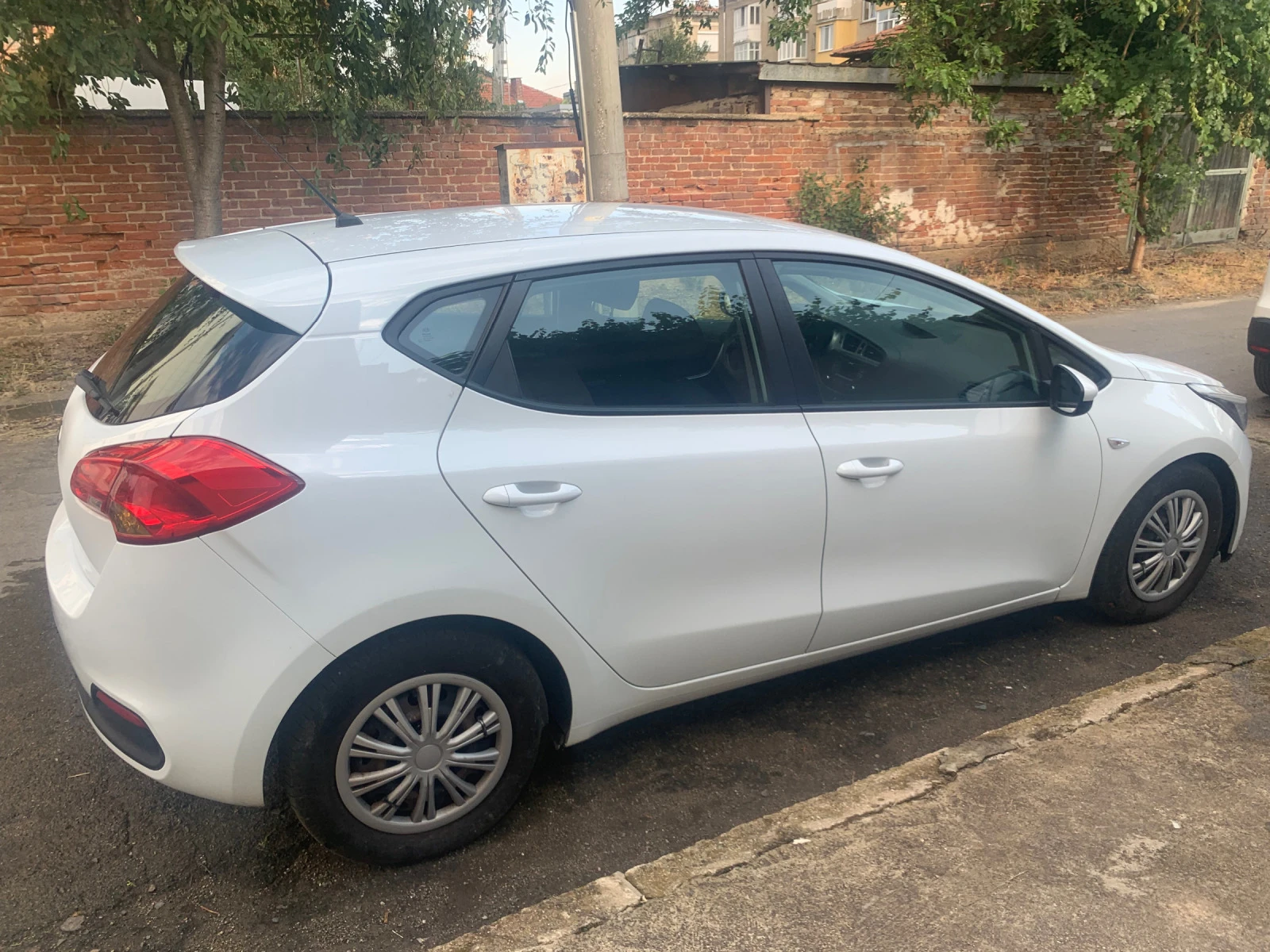 Kia Ceed 1.4 CRDI | Mobile.bg � ����������� 7