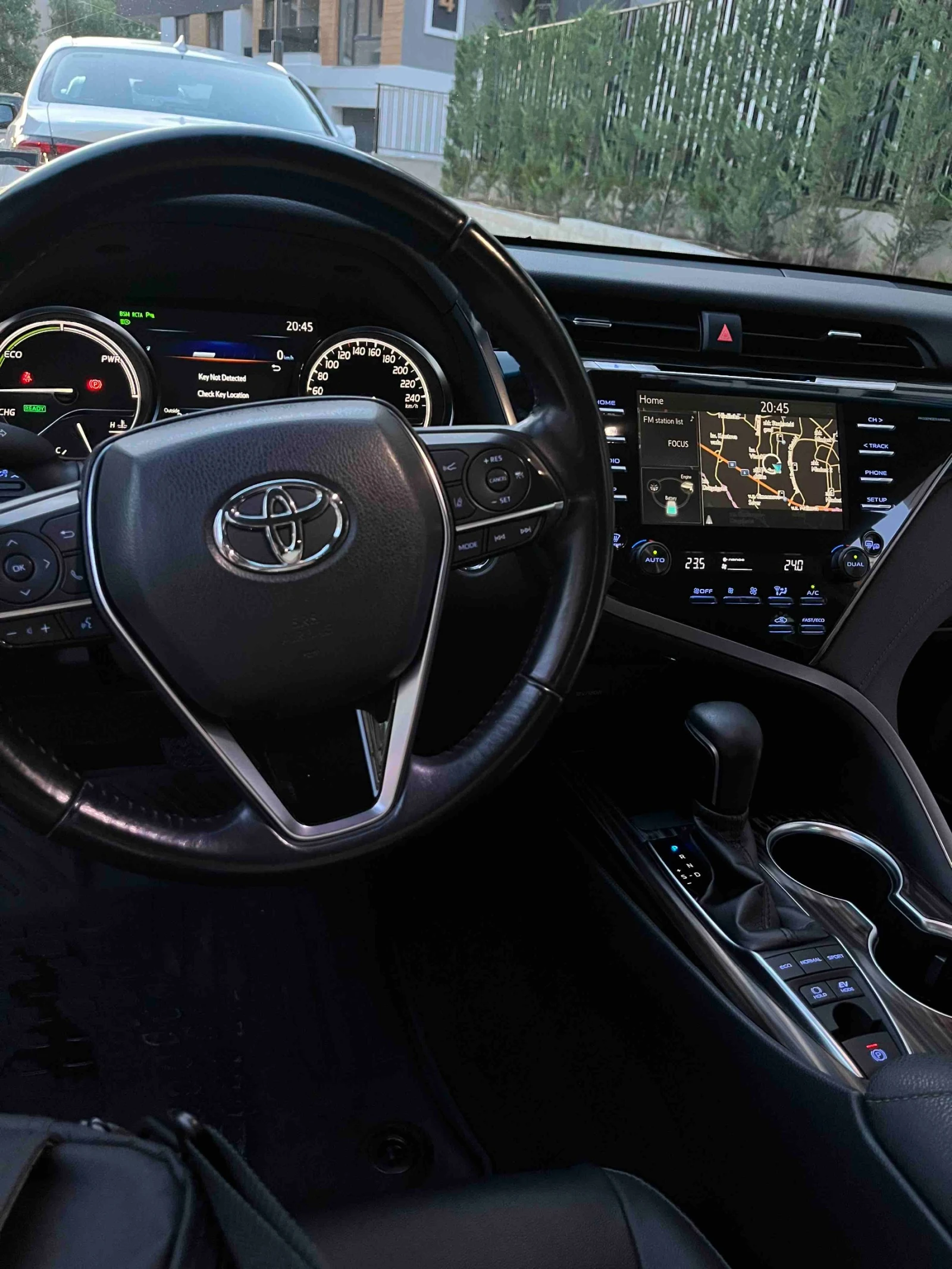 Toyota Camry 2.5 Hybrid - изображение 6