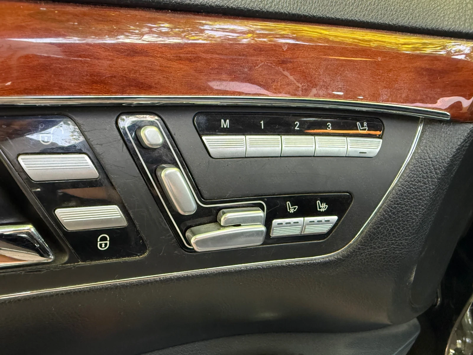 Mercedes-Benz S 320 Facelift* LED* Вакум - изображение 9