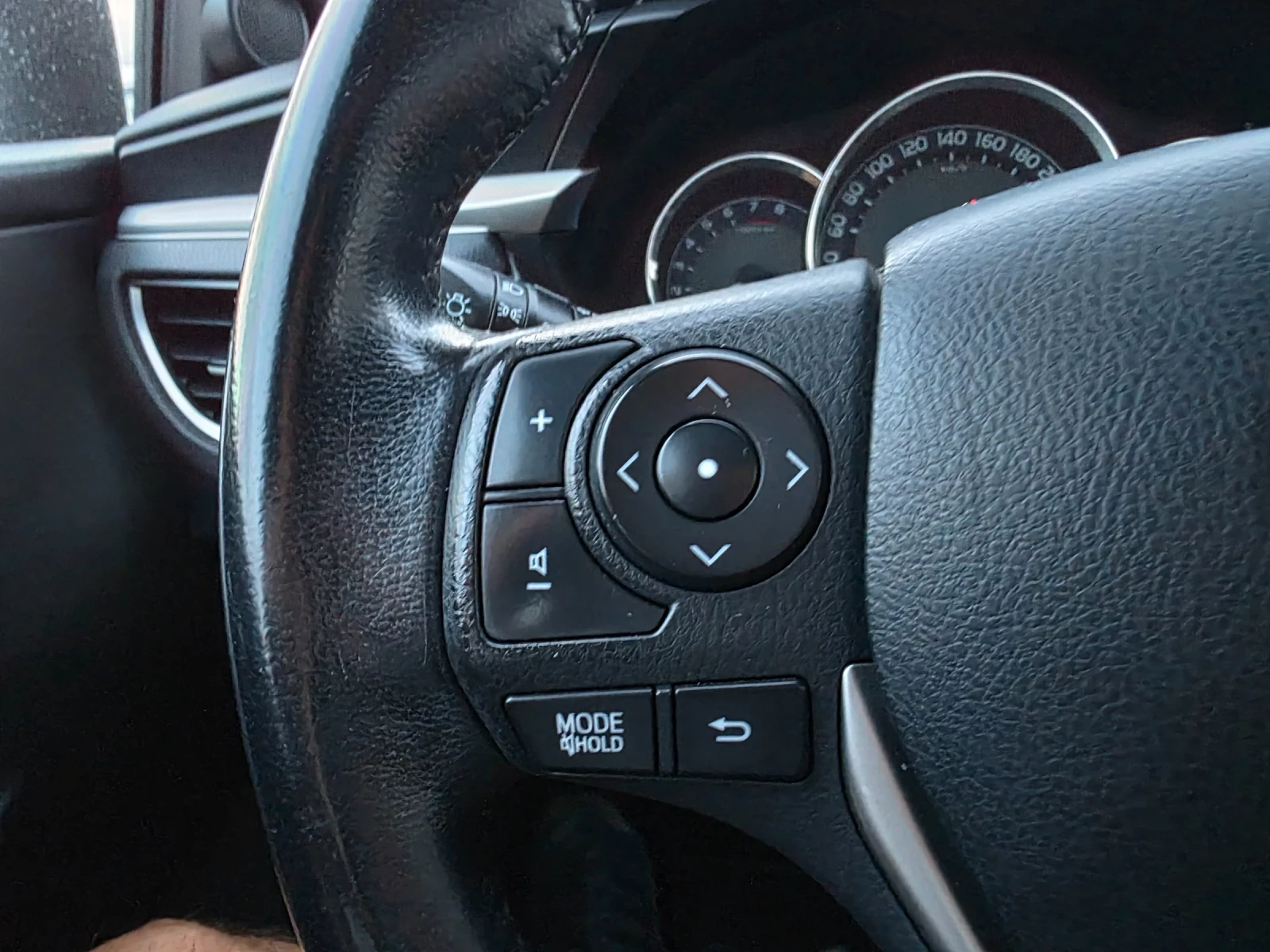 Toyota Corolla 1.6 VVTI   | Mobile.bg   15