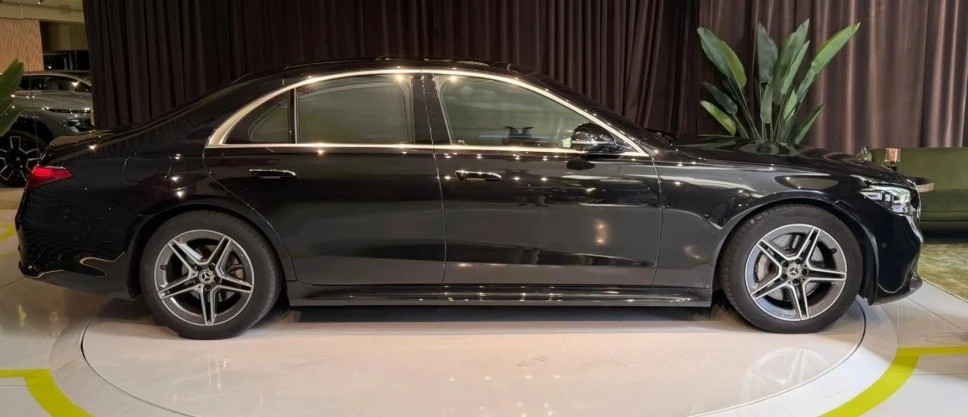 Mercedes-Benz S 400 D 4Matic AMG line - изображение 3