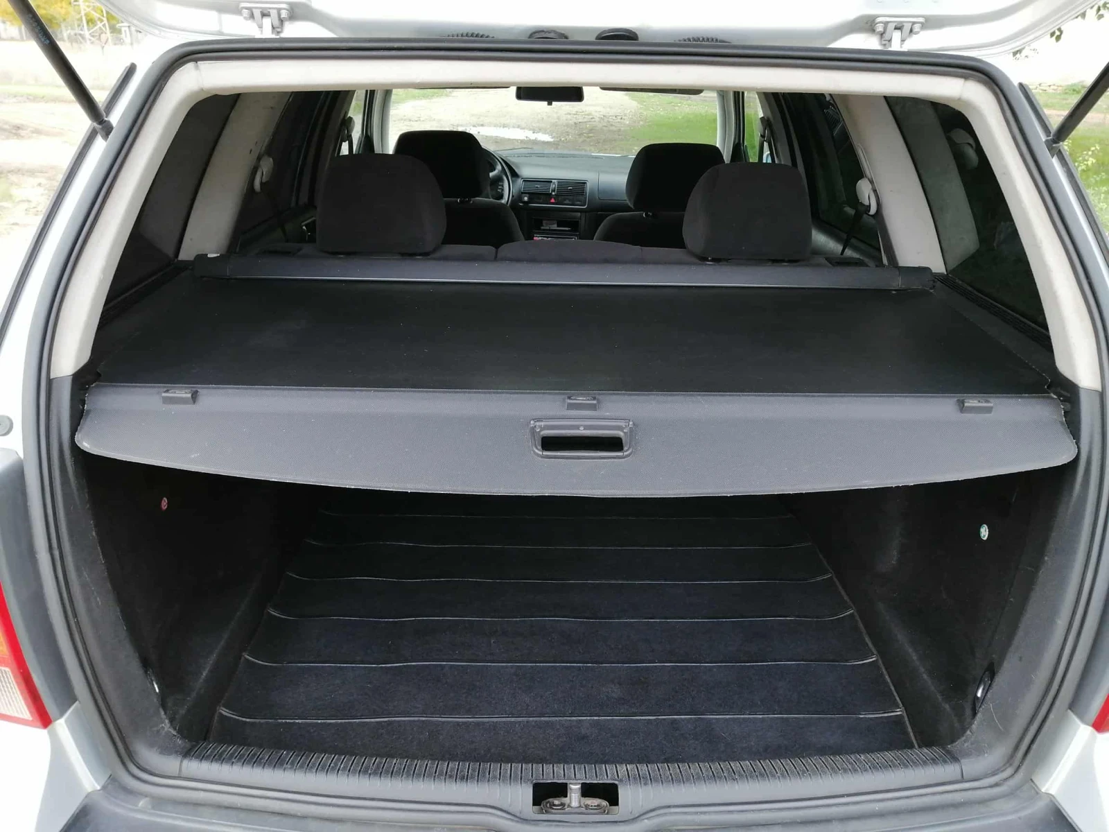 VW Golf 4, 1.6 бензин/Газ - изображение 7