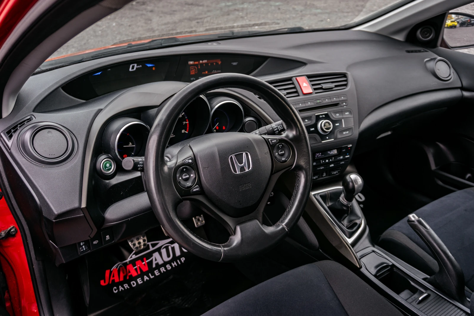Honda Civic 1.8 i-VTEC ТОП ЦВЯТ | ТОП КОЛА | С ГАРАНЦИЯ! - изображение 7