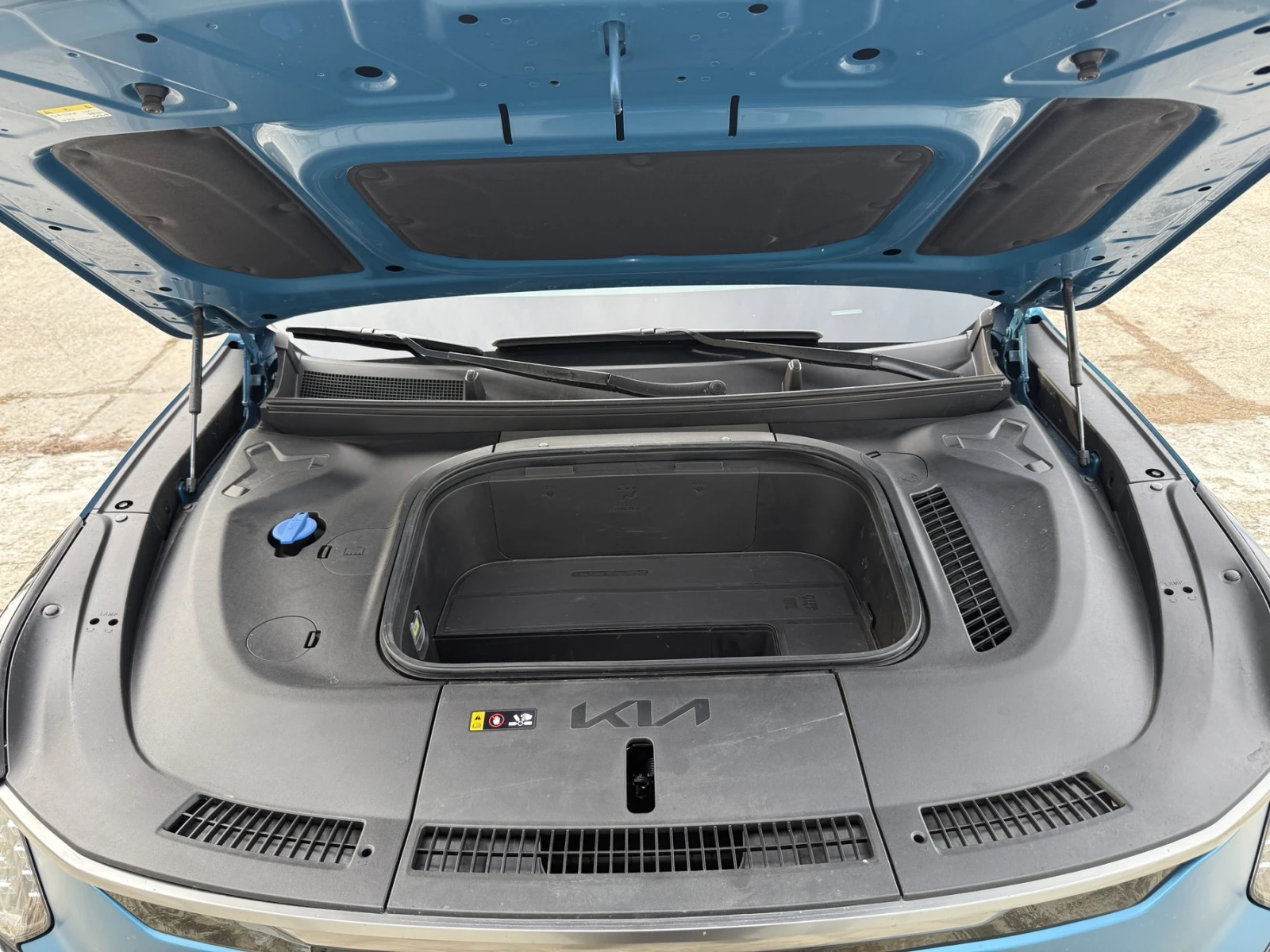 Kia EV9 GT LINE, 7 ����� | Mobile.bg � ����������� 15