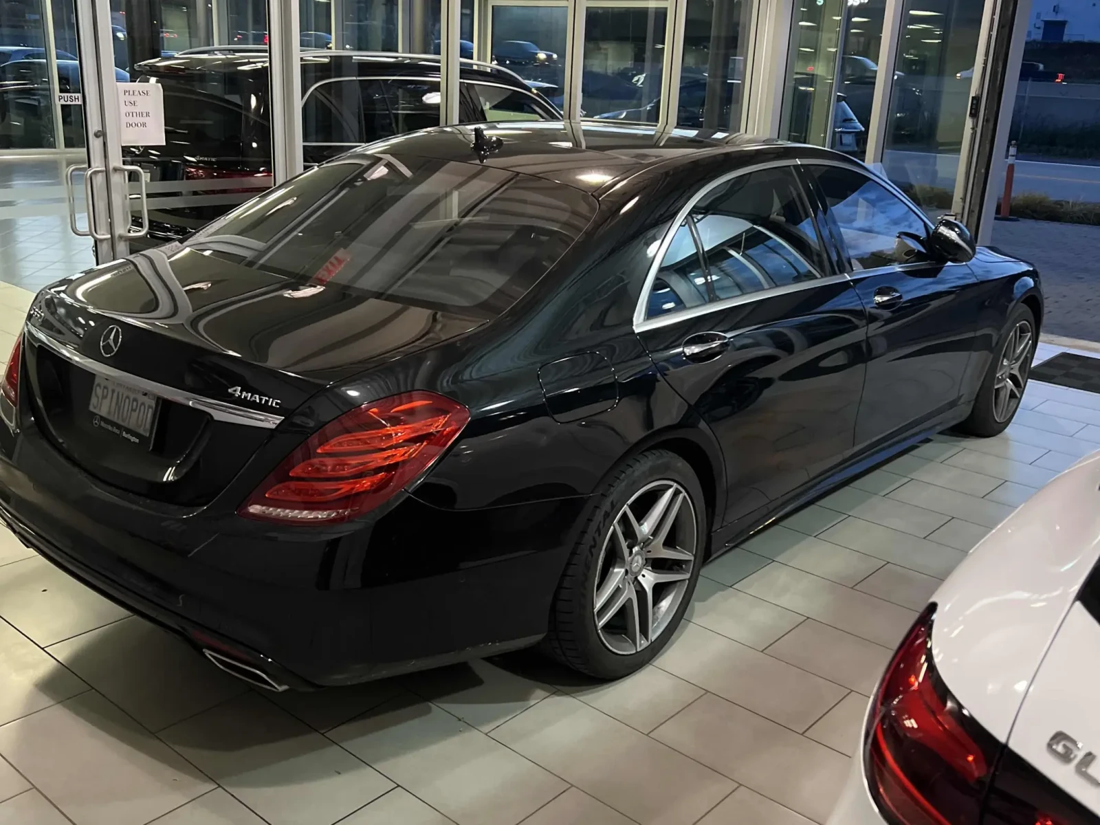 Mercedes-Benz S 550 * CARFAX* БЕЗ ПЪРВОНАЧАЛНА*  | Mobile.bg — изображение 3
