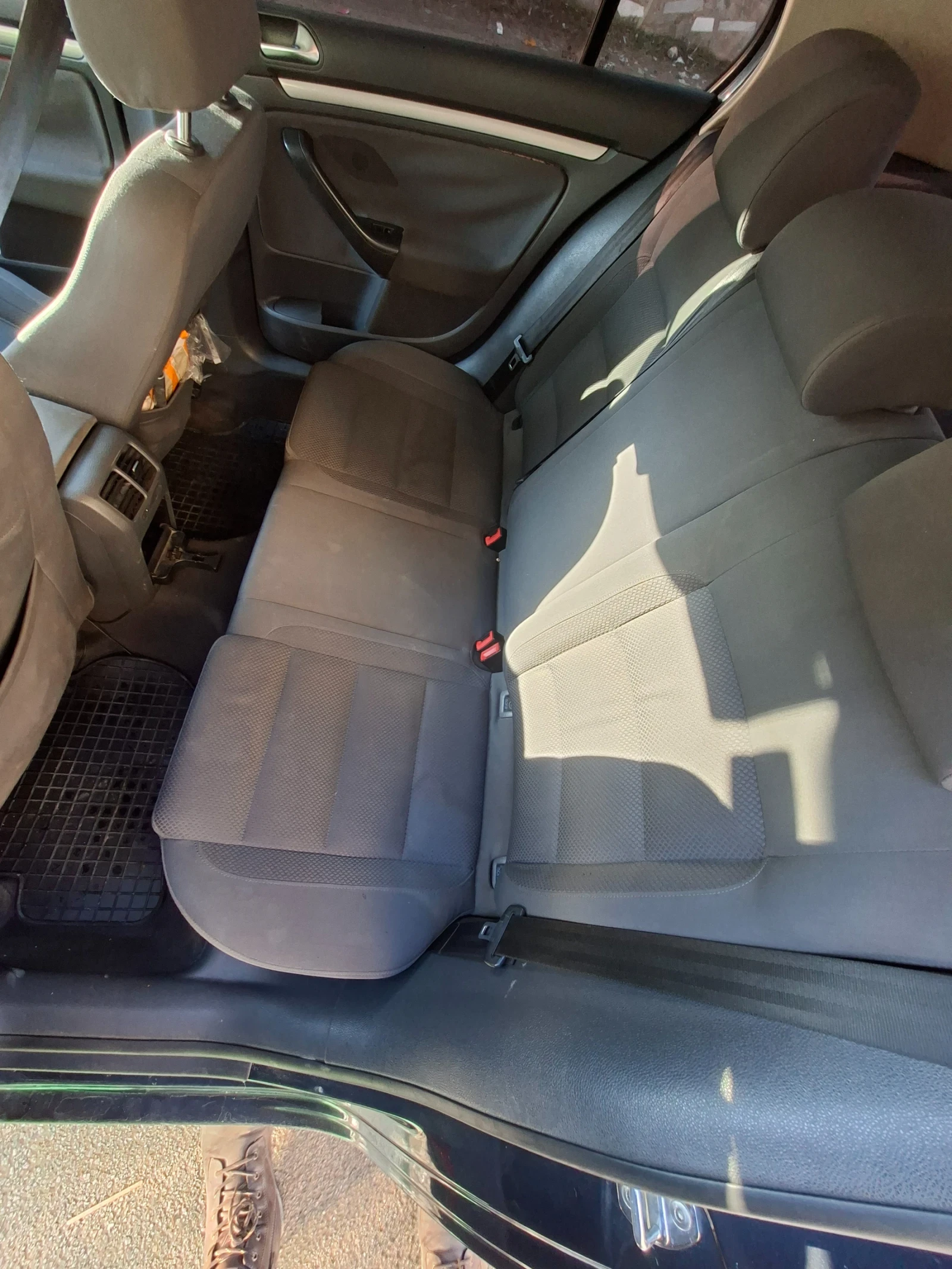 VW Golf 1.6 FSI - изображение 8