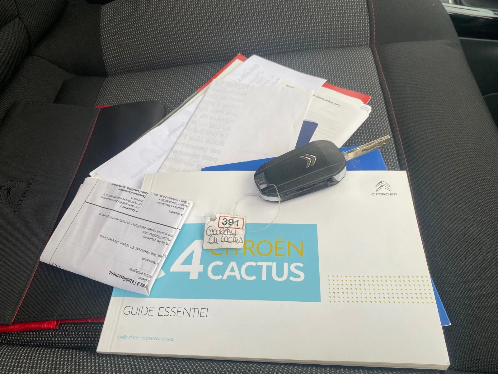 Citroen C4 Cactus 2019 1.2iTURBO 73000km* AUTO* NAVI CARPLAY | Mobile.bg � ����������� 13