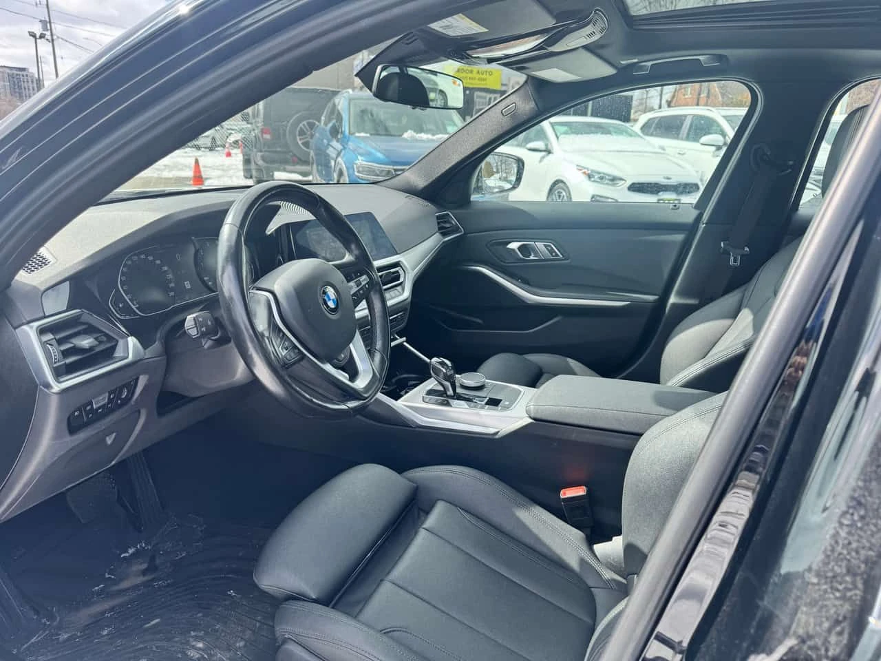 BMW 330 * CARFAX * ������� * �������� * KEYLESS | Mobile.bg � ����������� 5