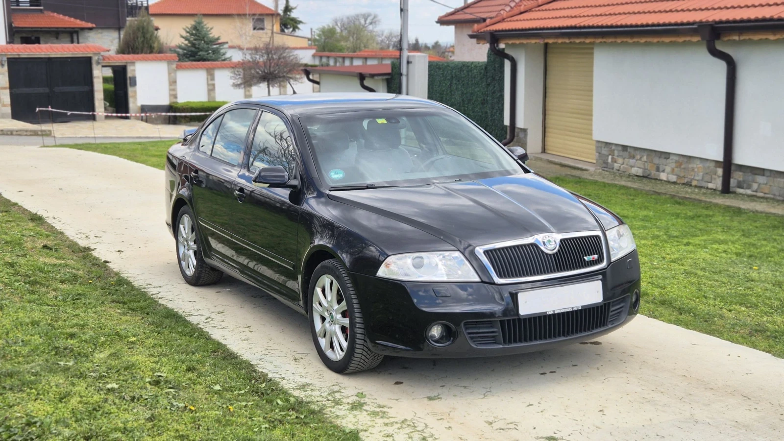 Skoda Octavia 2.0 VRS stage 2, снимка 2 - Автомобили и джипове - 54102131