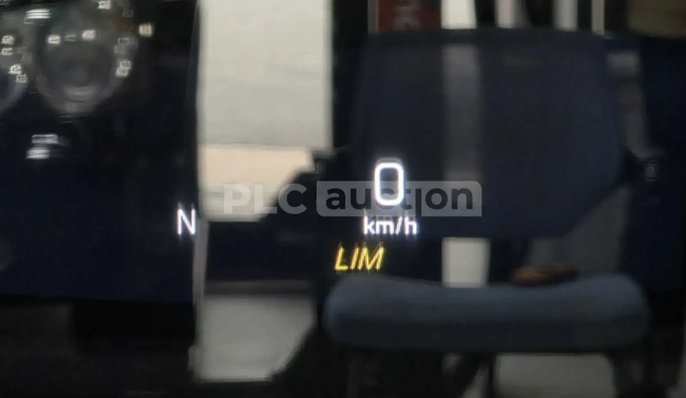 Mercedes-Benz CLS 450 AMG PACK* 4MATIC, снимка 14 - Автомобили и джипове - 54114337