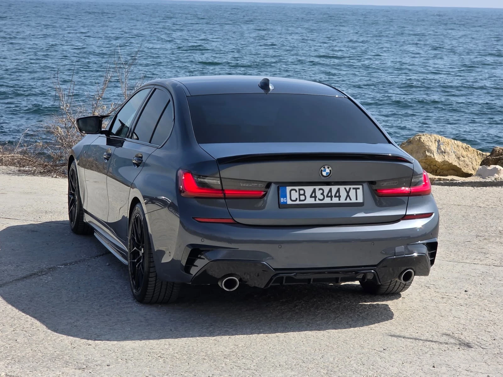 BMW 330, снимка 4 - Автомобили и джипове - 54140242