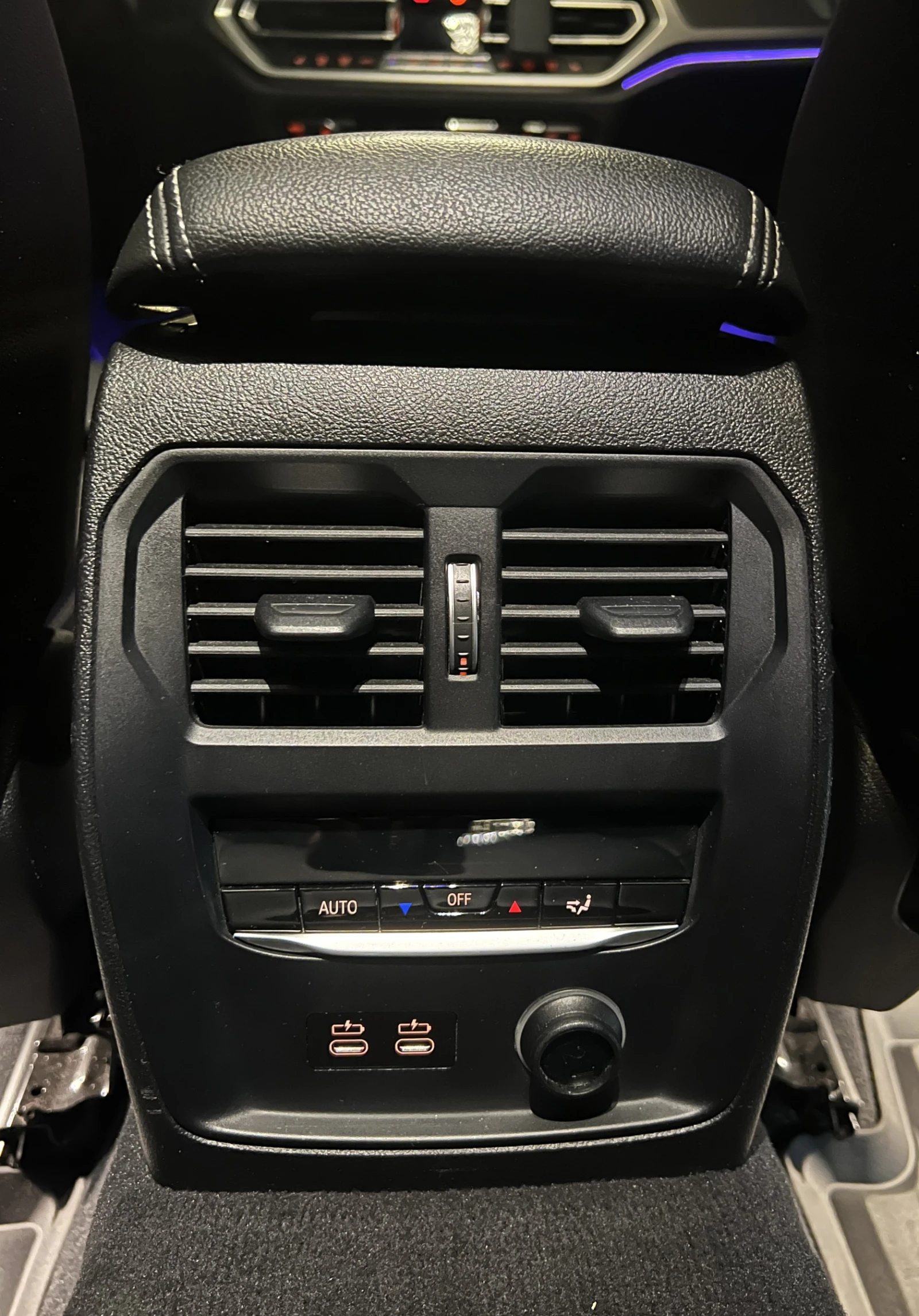 BMW 330, снимка 12 - Автомобили и джипове - 54140242