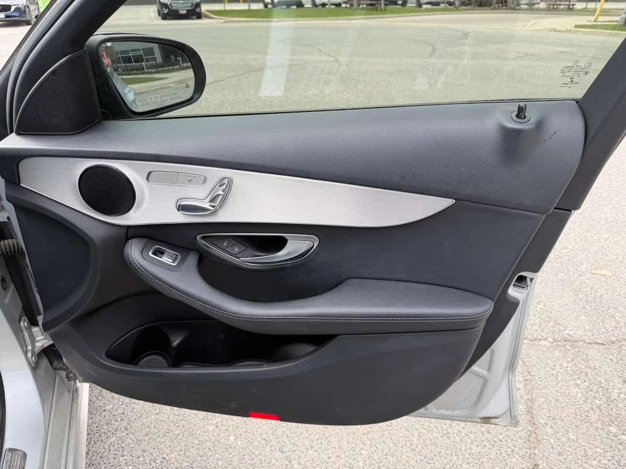 Mercedes-Benz C 300 ��������/��������/���������� �������� | Mobile.bg � ����������� 16