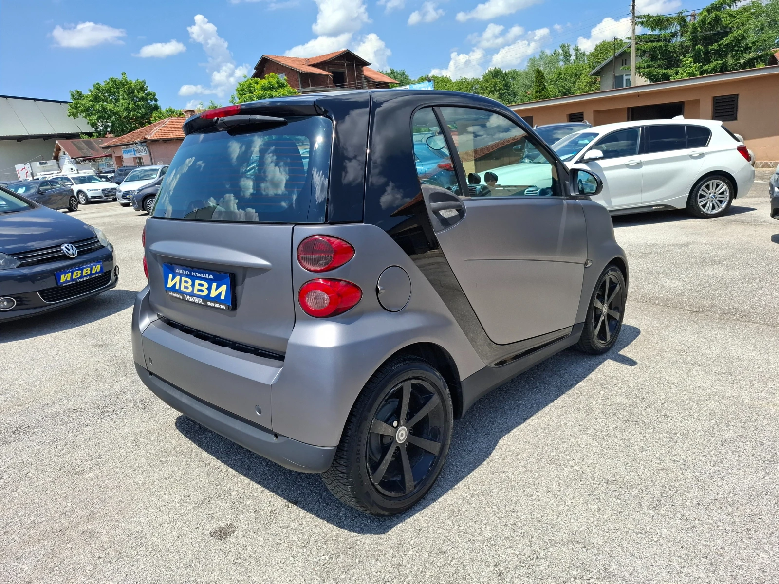 Smart Fortwo 1.0i COUPE, снимка 15 - Автомобили и джипове - 54833977