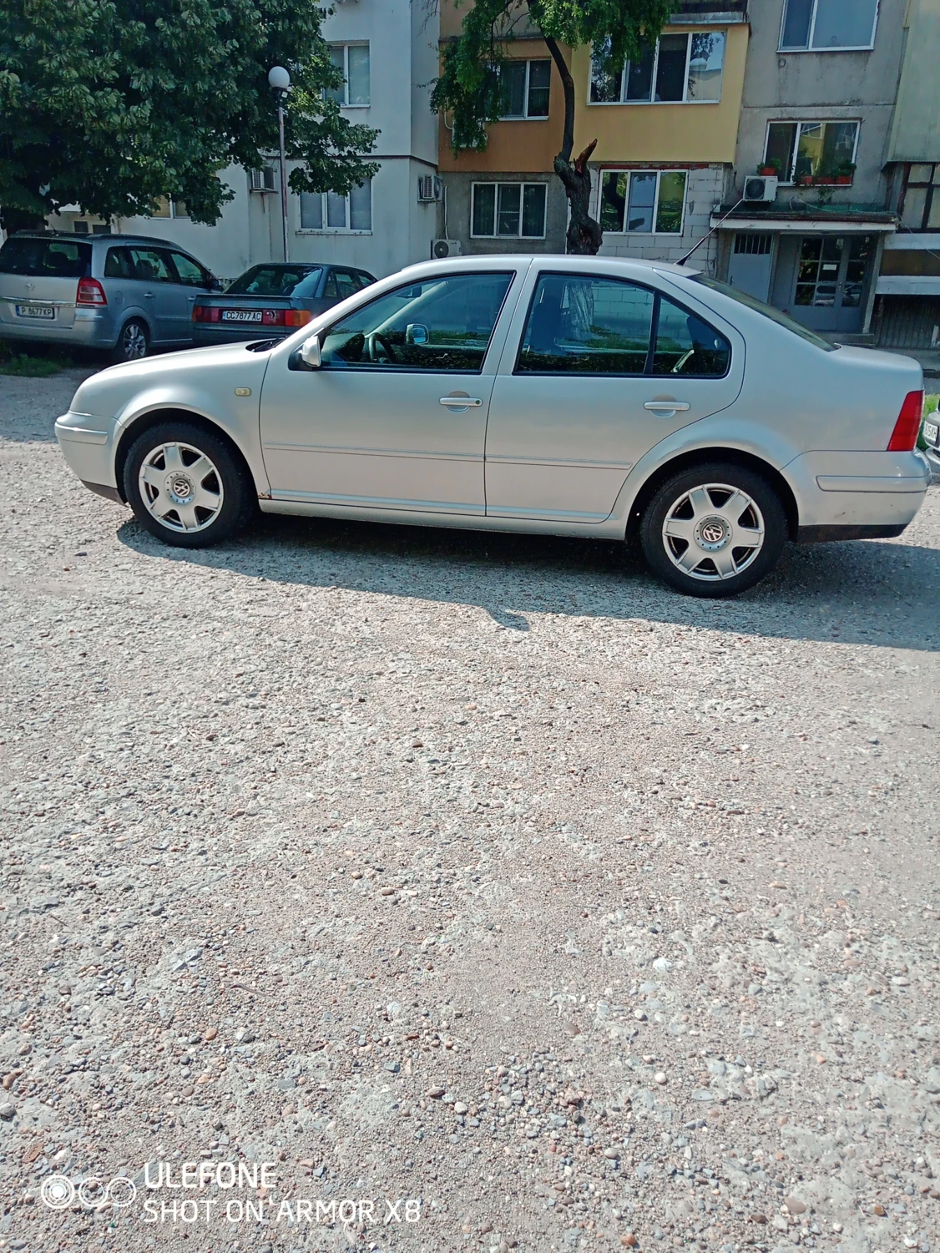 VW Bora 1, 6; 101к.с. Бензин и газ, снимка 3 - Автомобили и джипове - 54891323