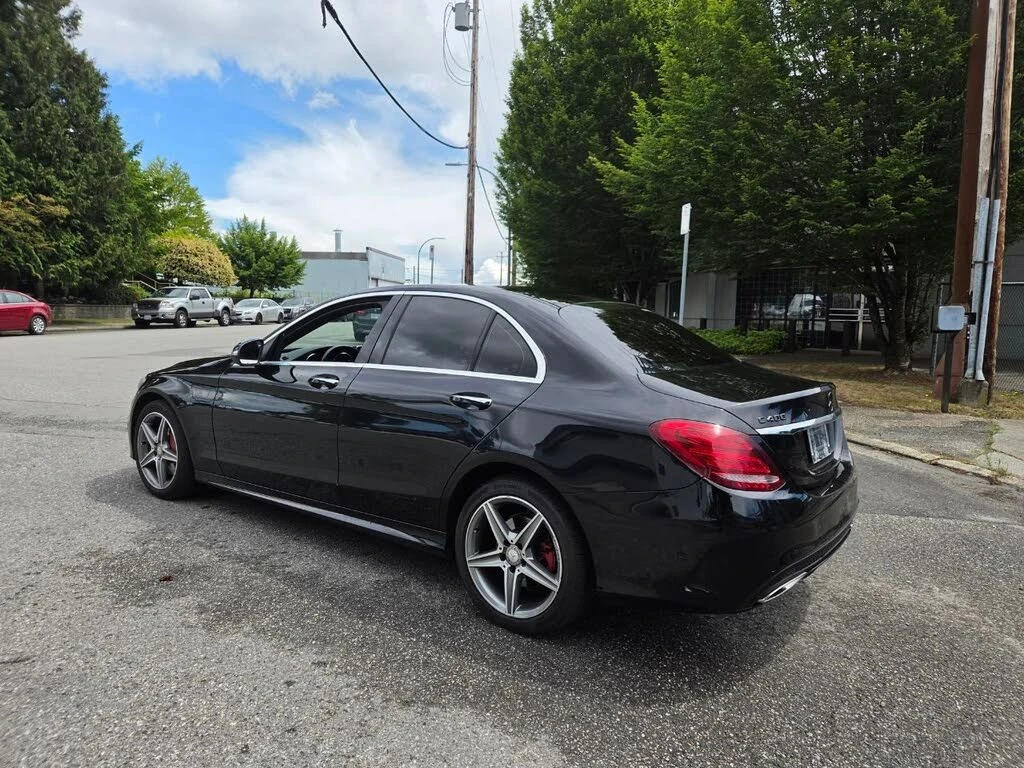 Mercedes-Benz C 400 AMG* PACK* BURMESTER* ПОДГРЕВ* КАМЕРА* КЕЙЛЕС* , снимка 3 - Автомобили и джипове - 54969155