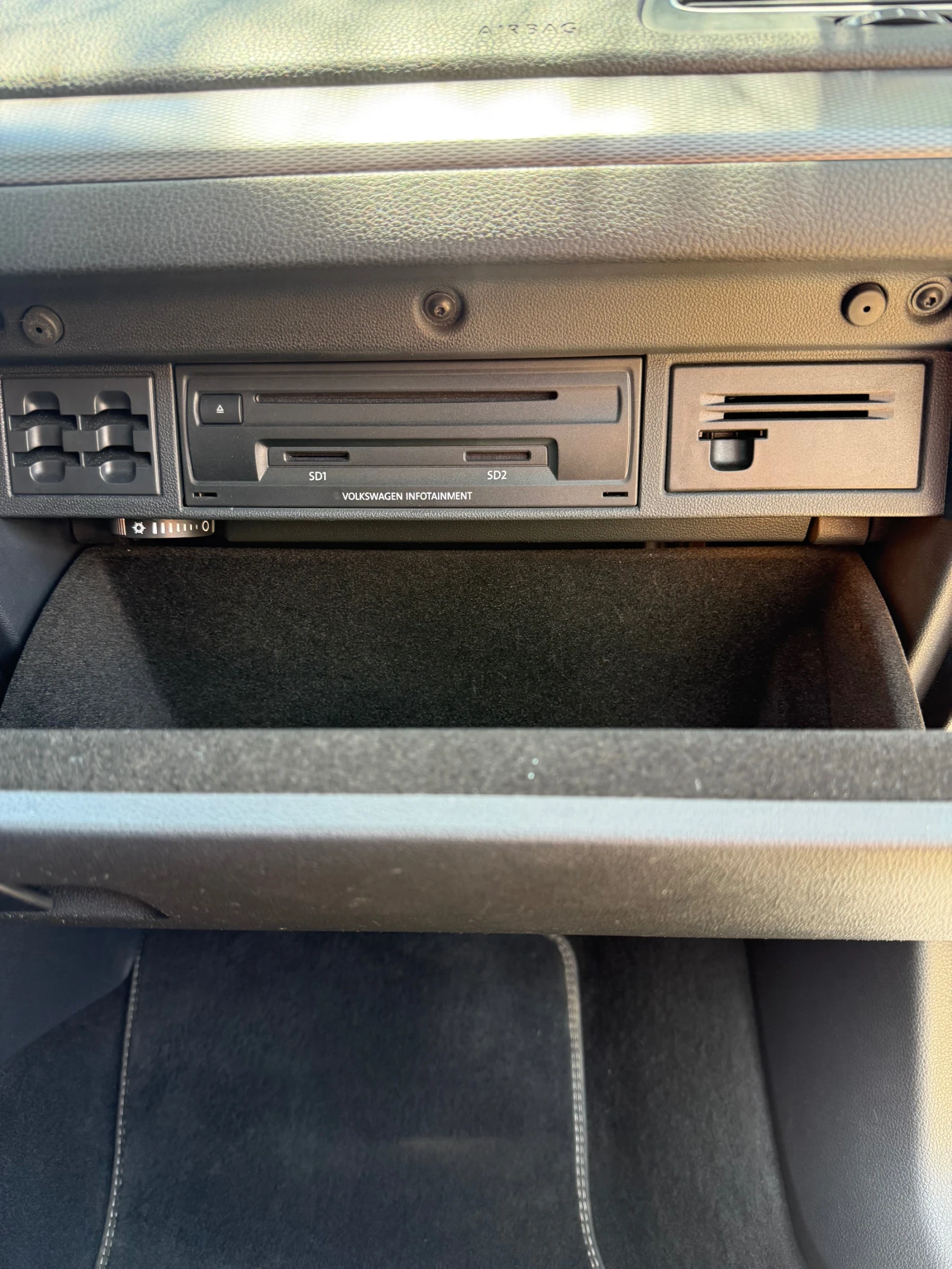 VW Golf, снимка 11 - Автомобили и джипове - 54972225