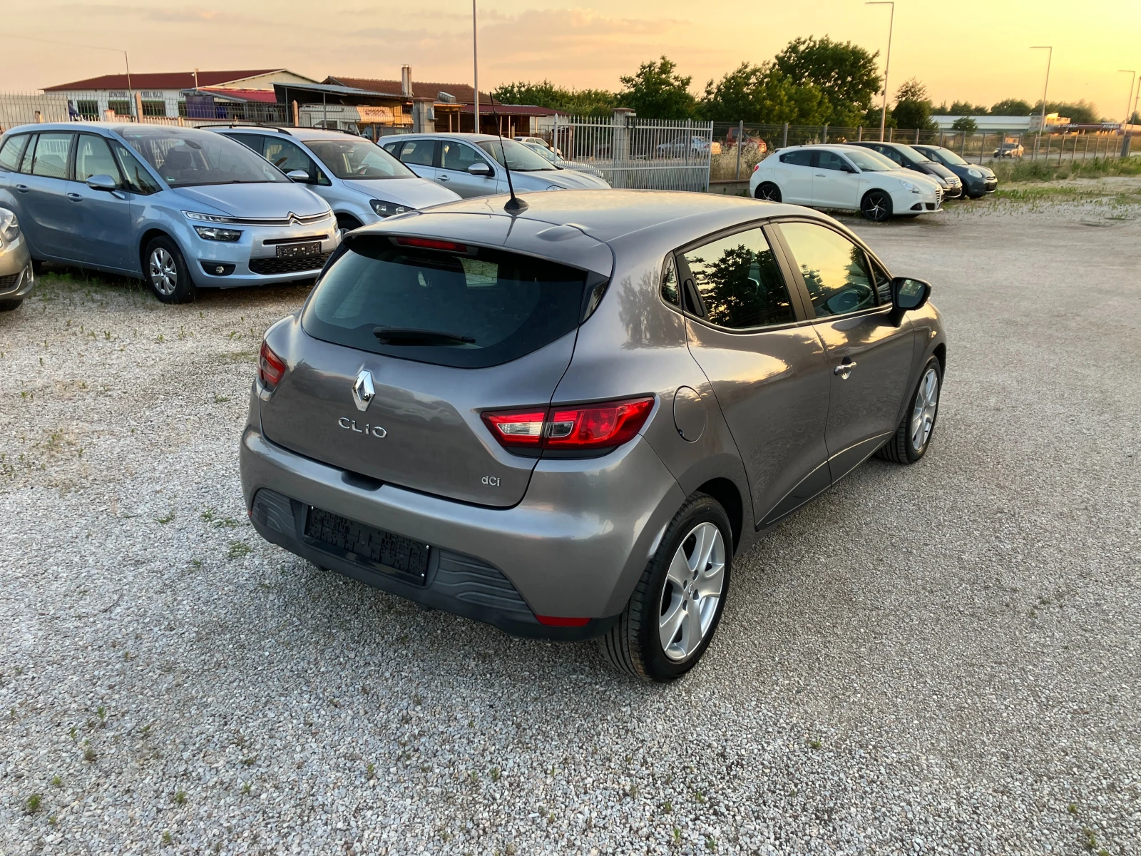Renault Clio 1.5 DCI | Mobile.bg � ����������� 7