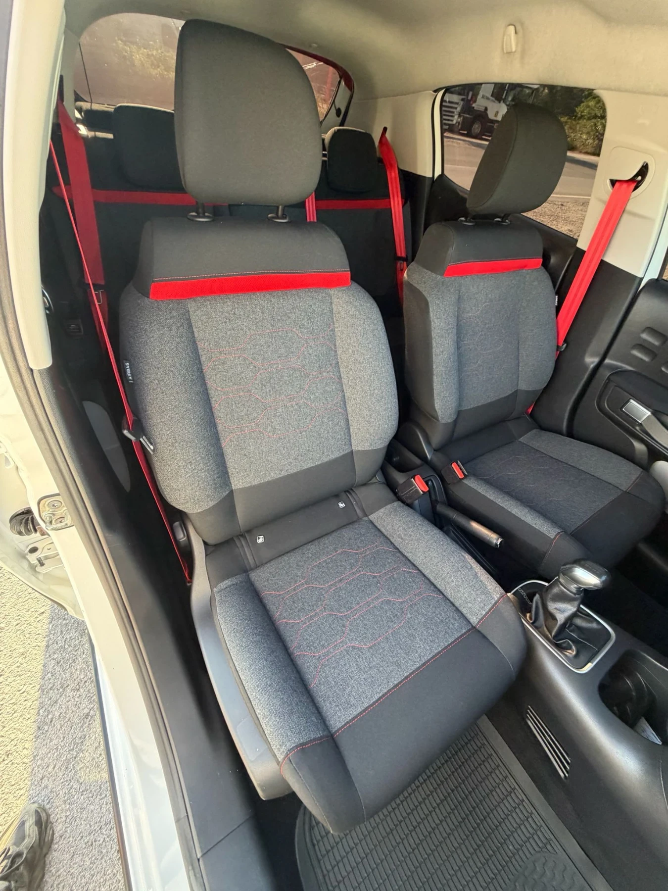 Citroen C3 1.2 i Euro 6 , снимка 10 - Автомобили и джипове - 55141577