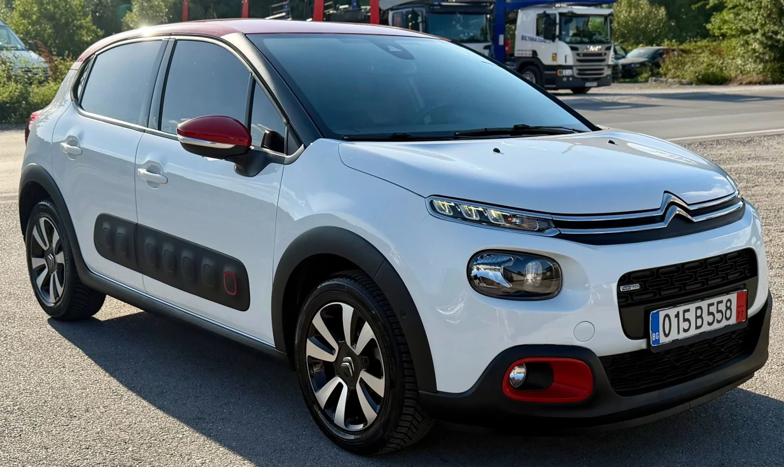 Citroen C3 1.2 i Euro 6 , снимка 8 - Автомобили и джипове - 55141577