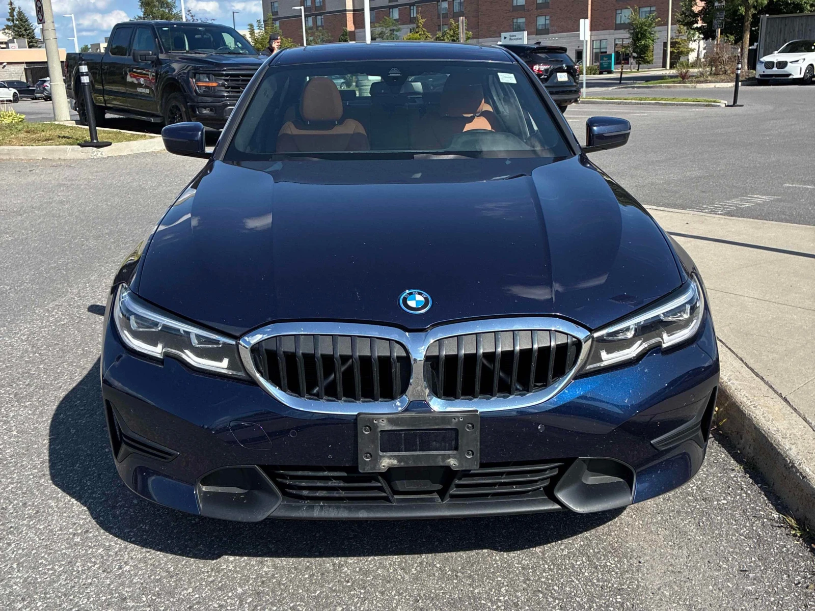 BMW 330 е xDrive * CARFAX * ОПЦИЯ ЗА ФИНАНСИРАНЕ, снимка 6 - Автомобили и джипове - 55824654